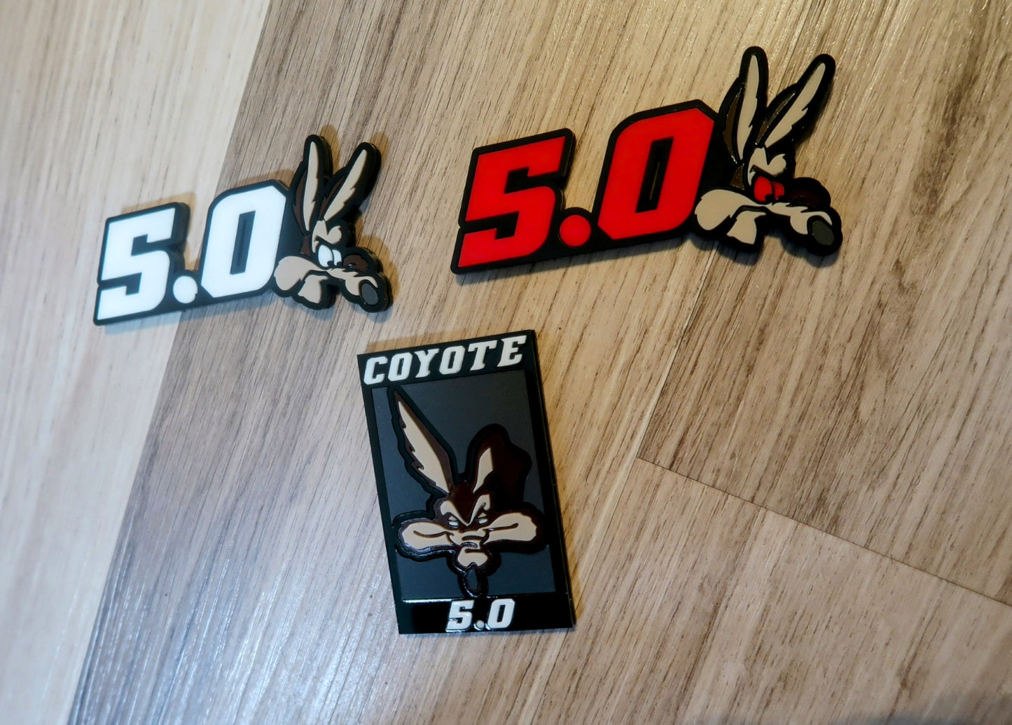 Coyote 5.0 set. With custom text. Includes all 3 badges.