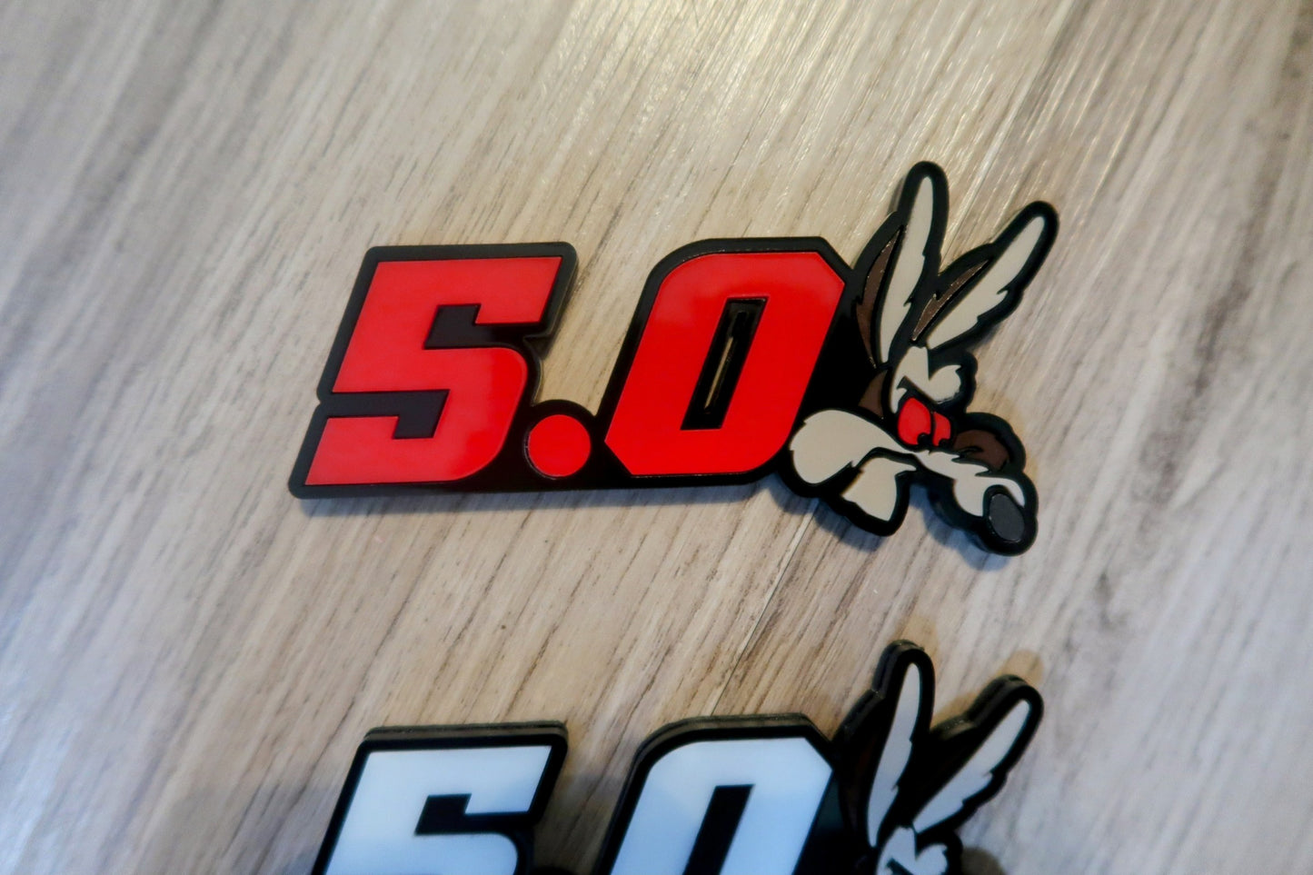 Coyote 5.0 Fender badges. Includes 2.