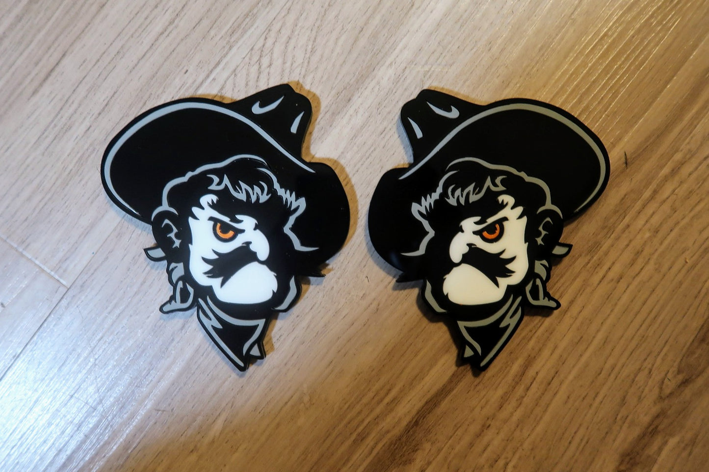 Pistol Pete fender badges. Includes 2.