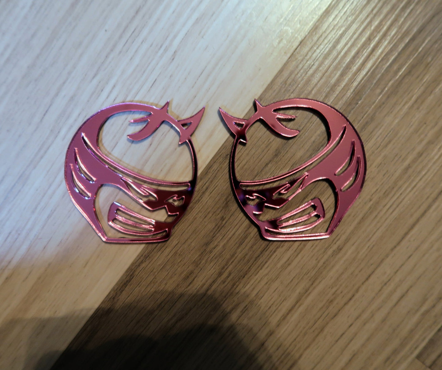 Bee fender badges. 2 included.
