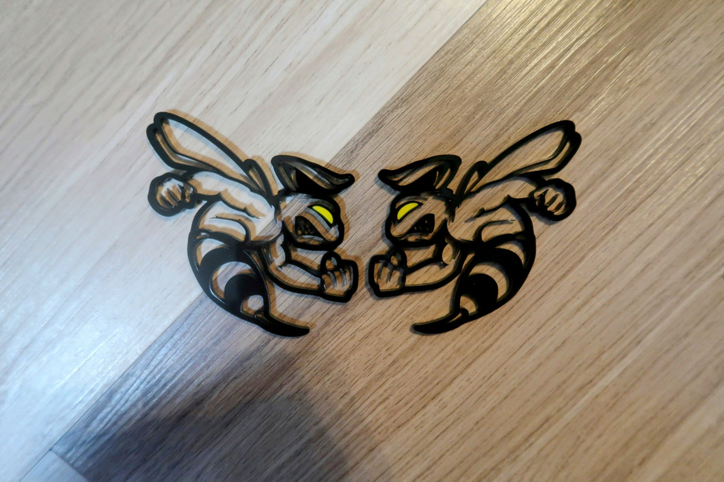2 color customize-able bee fender badges.
