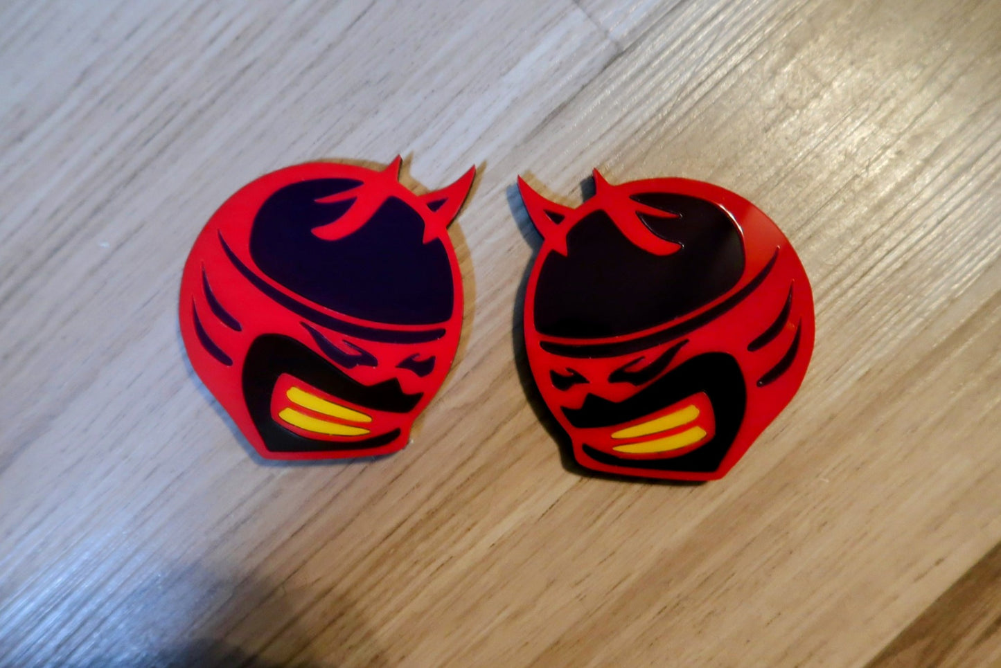 Bee fender badges. Includes 2.