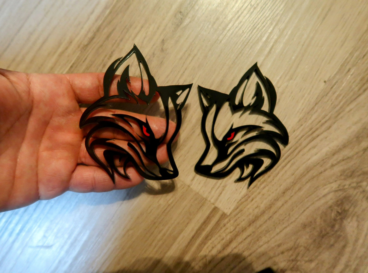 Fox fender badges. Includes 2.