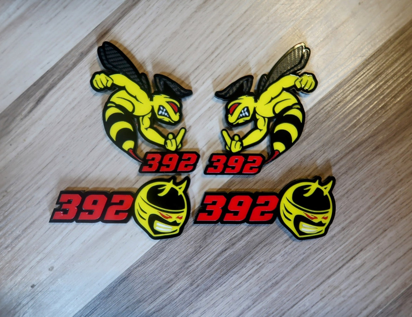392,345 trunk/wing badge. Includes 2 badges.
