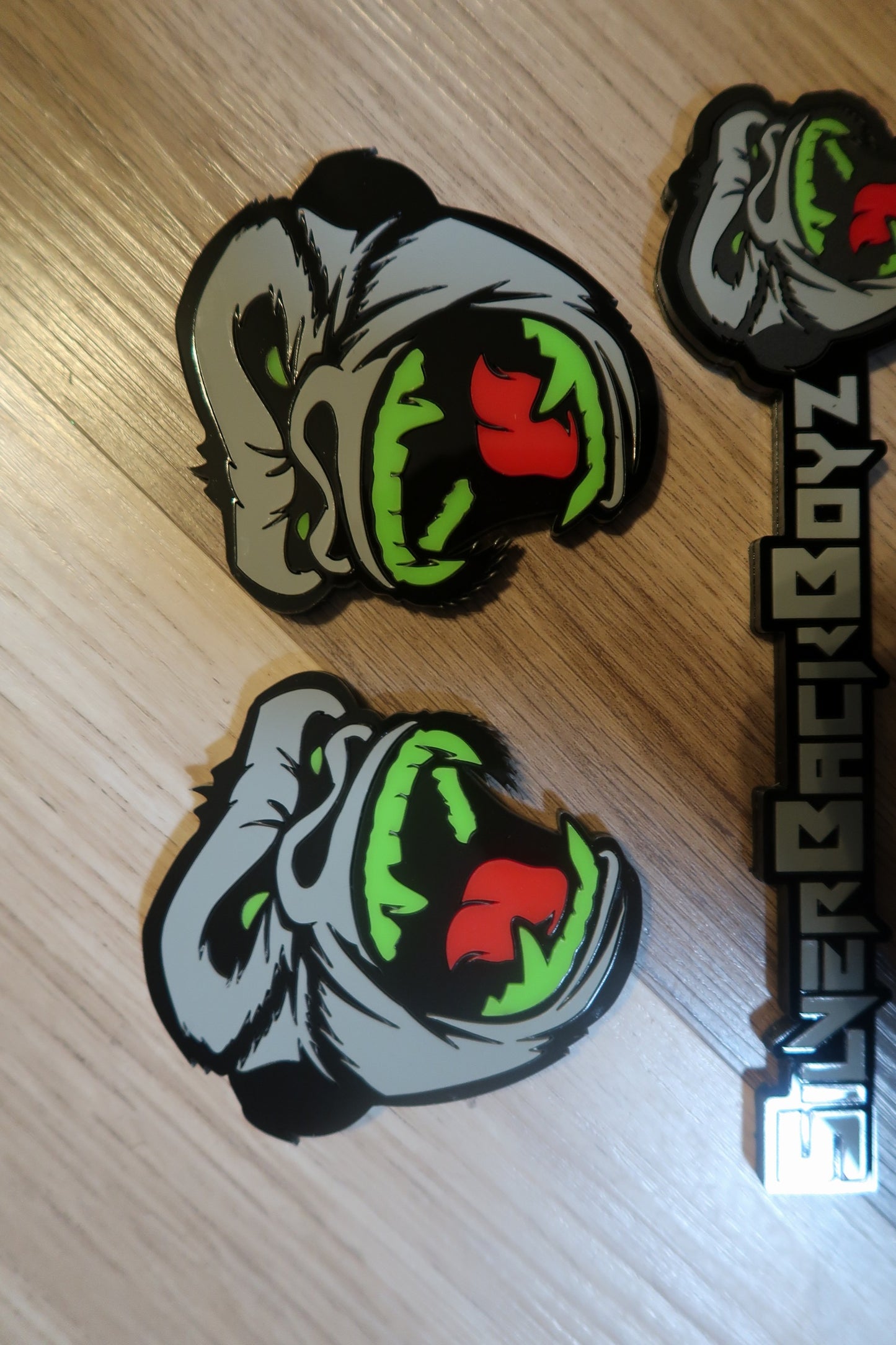 Gorilla car badge set