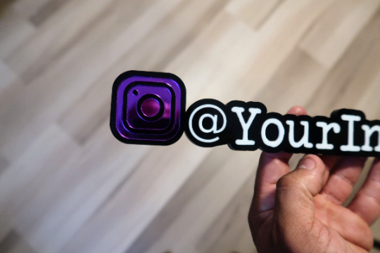 Custom Instagram badge