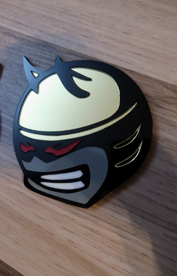 Single 5 color cutomize-able bee head badge.