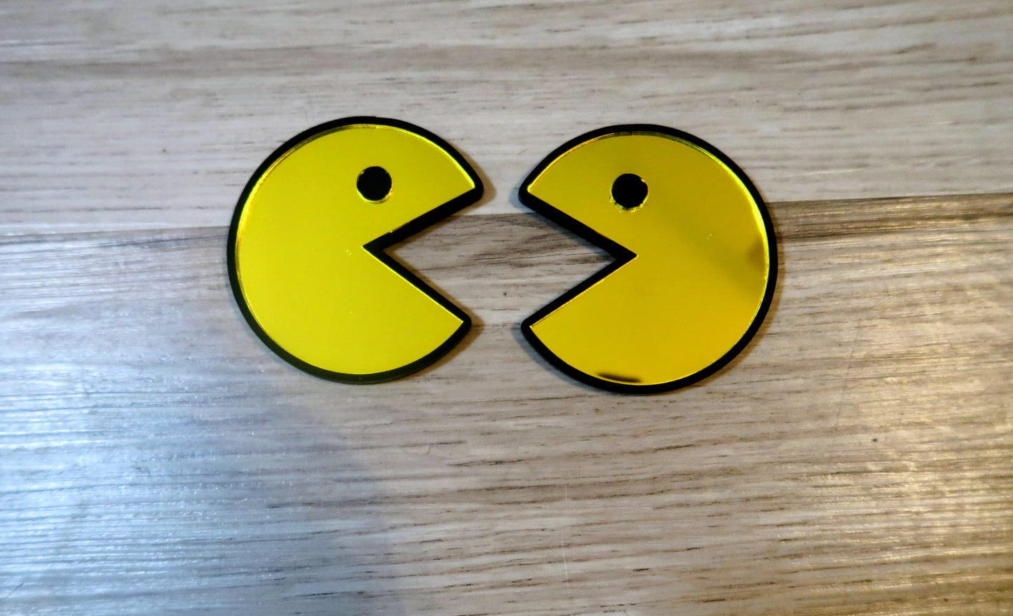 Pacman badges. Includes 2