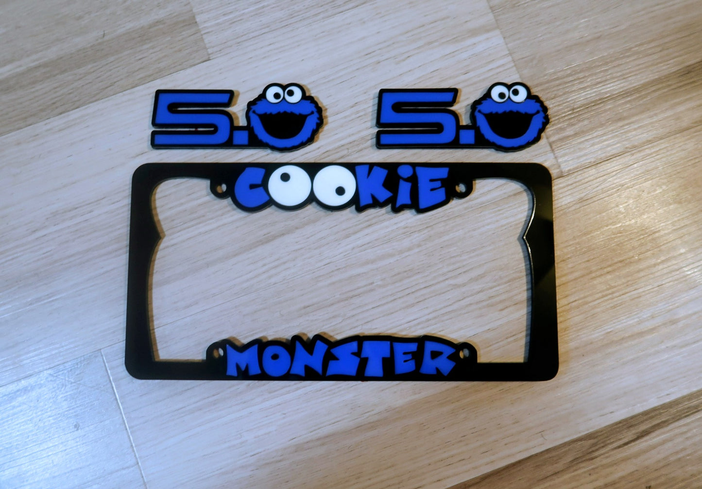 5.Cookie badges. Includes 2.