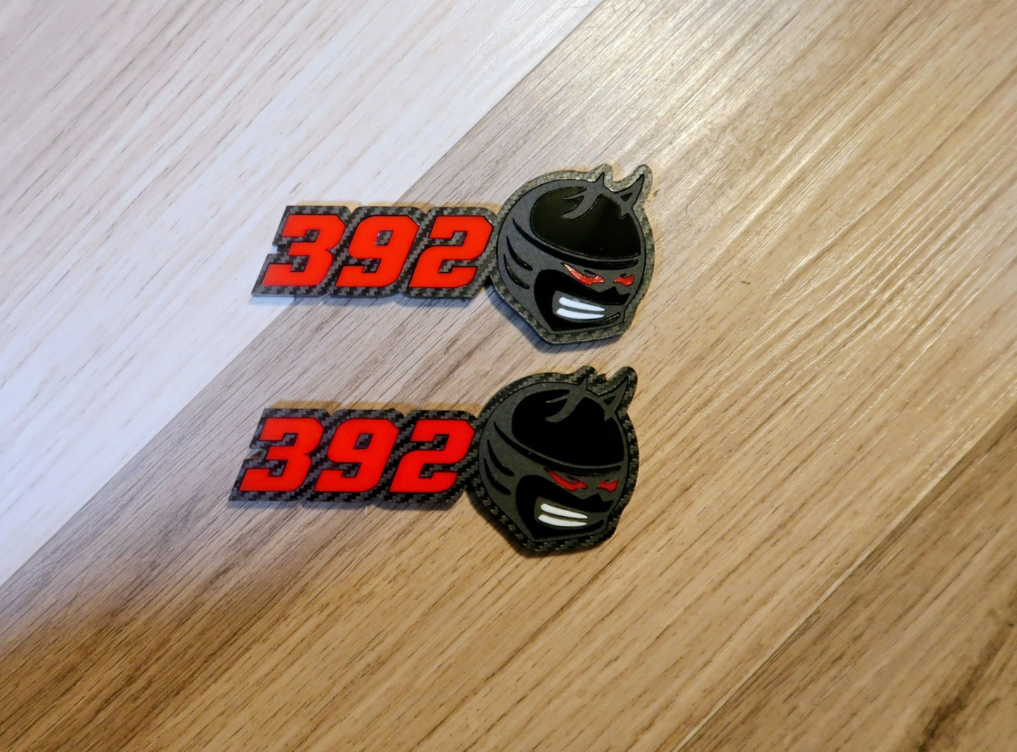 392,345 trunk/wing badge. Includes 2 badges.
