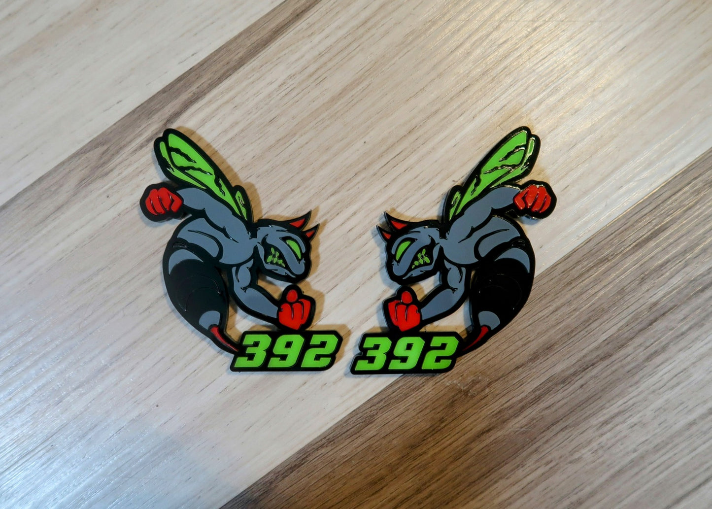 Devil 392, 345, or 426 fender badges. Includes 2.
