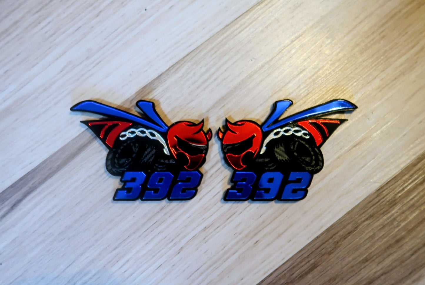Racing Bee car badges, 392 or 345. Includes 2.