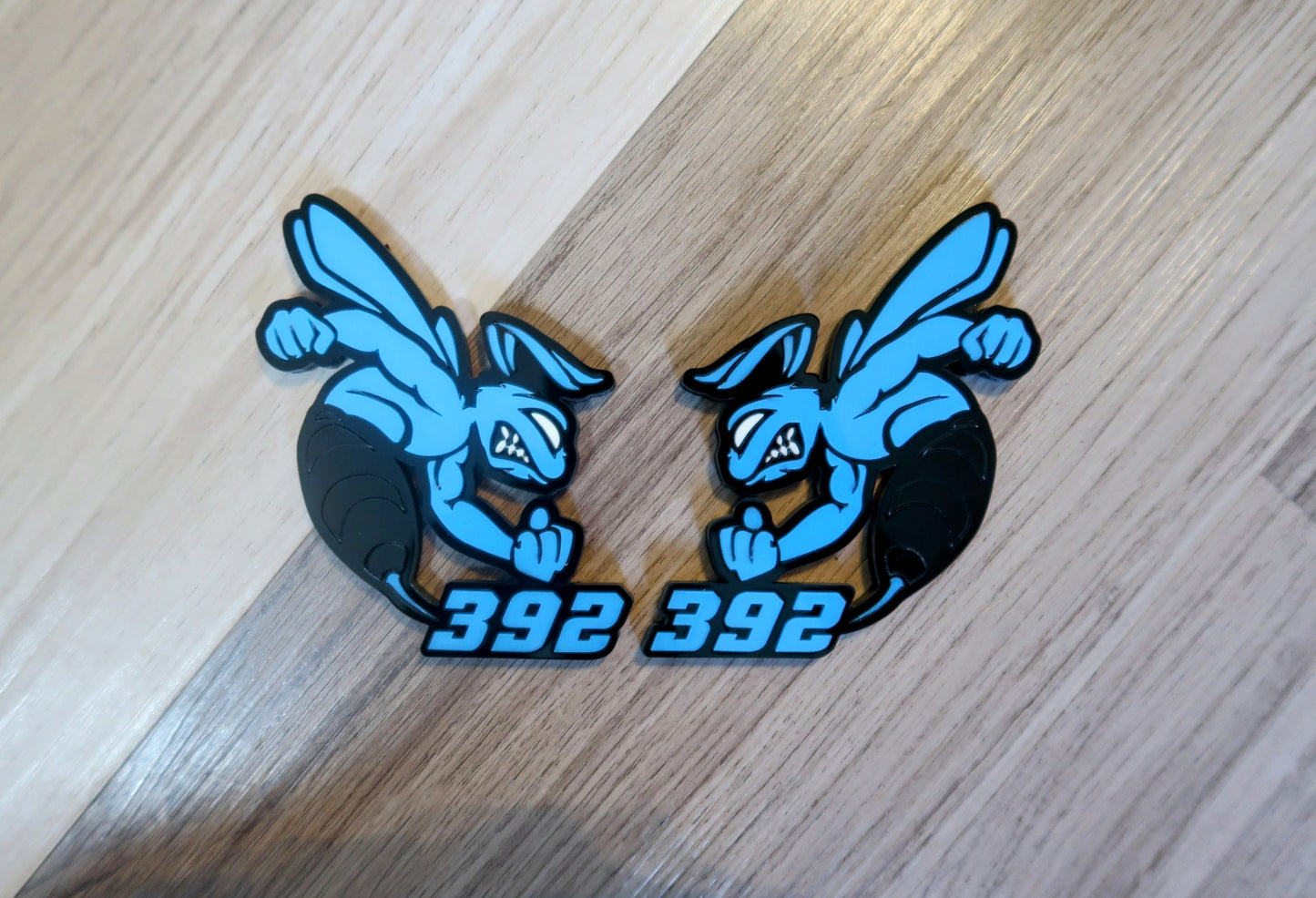392 or 345 fender badges. Includes 2.