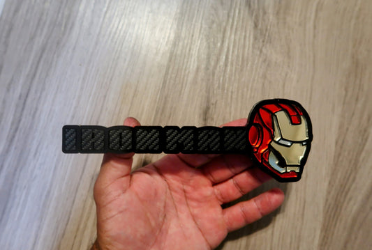 Iron Man Grille/Trunk badge. Includes 1.