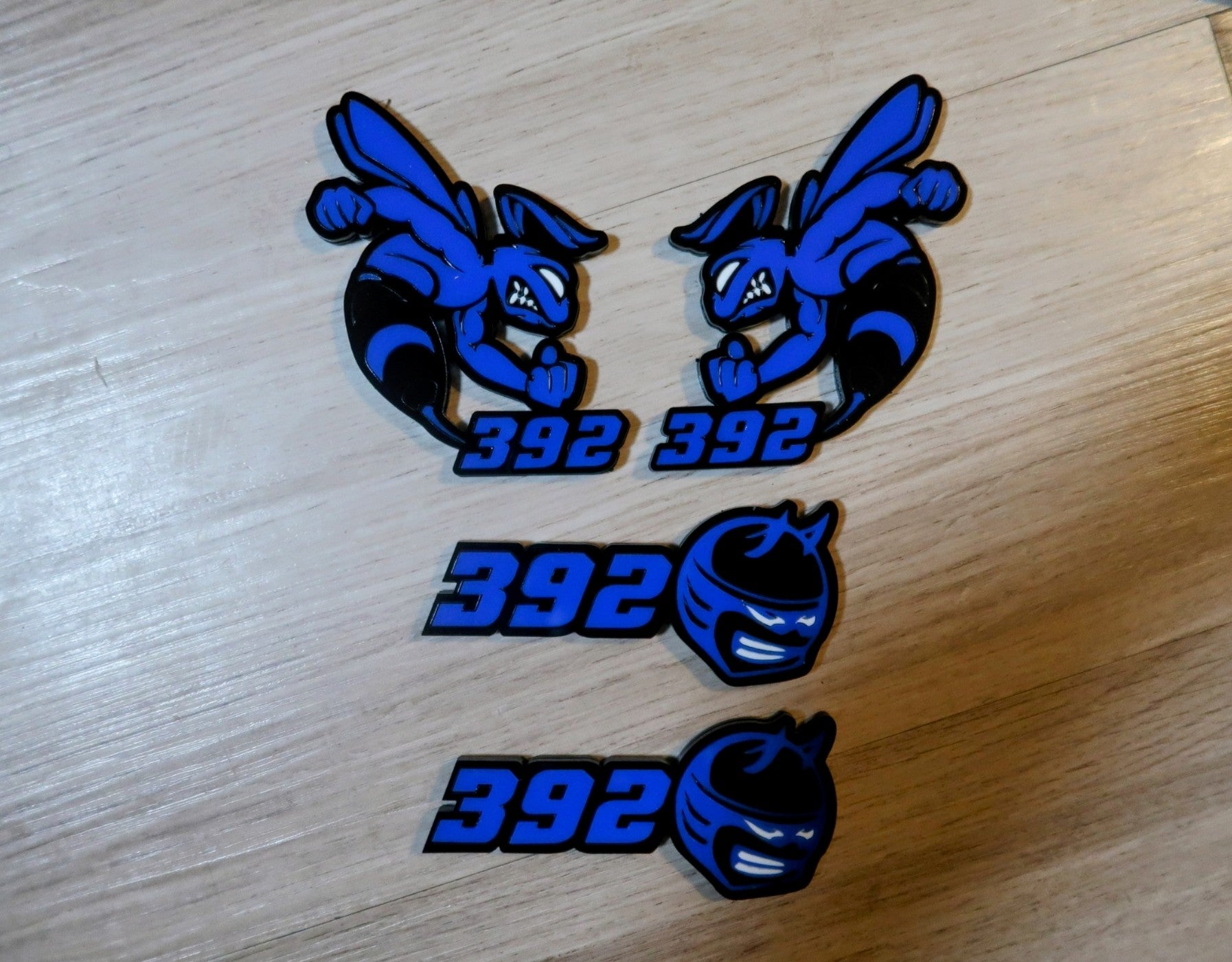 392 Emblem Badges - Chrome Black 3D Raised Fender Decals With Strong Adhesive (Pair)