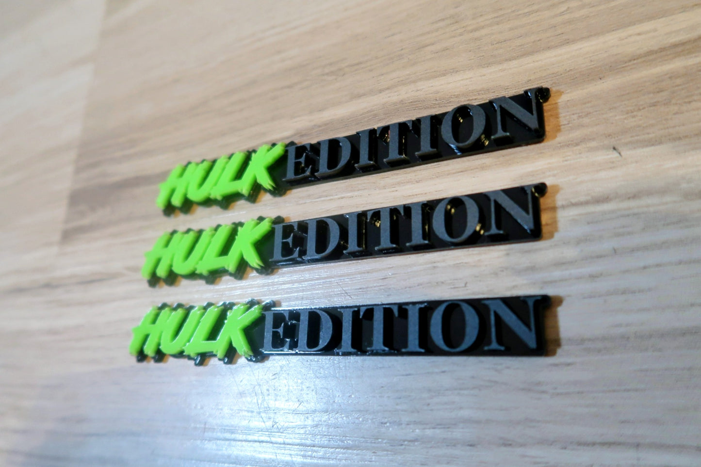 Hulk Edition Badge. Includes 1