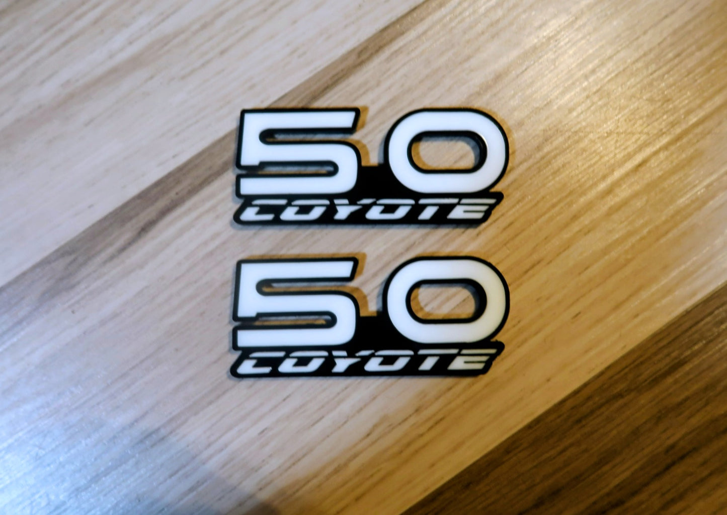 Coyote badges type 1. Includes 2.