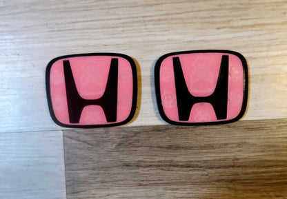 Custom Honda badges. Includes 2.