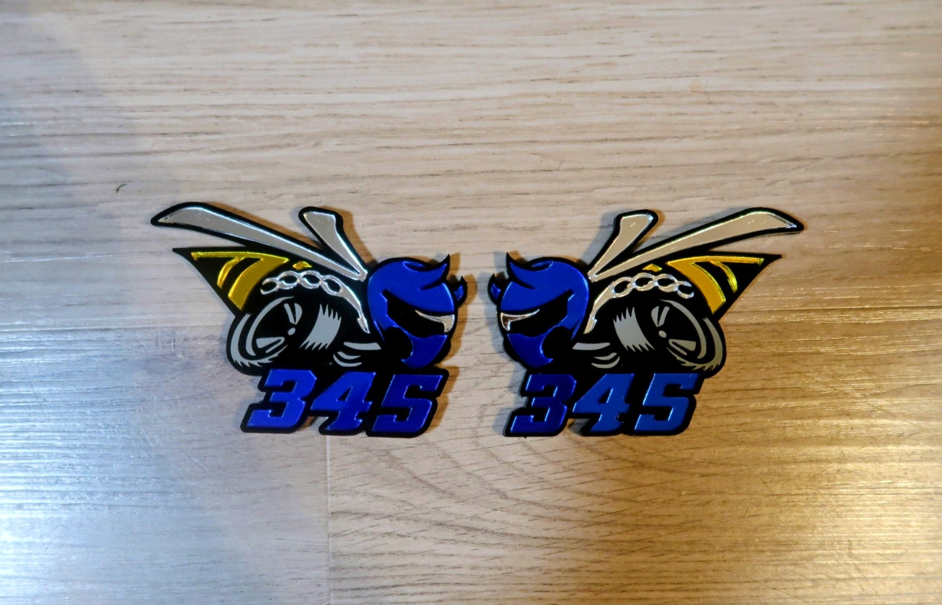 Racing Bee car badges, 392 or 345. Includes 2. – Your Custom Badge
