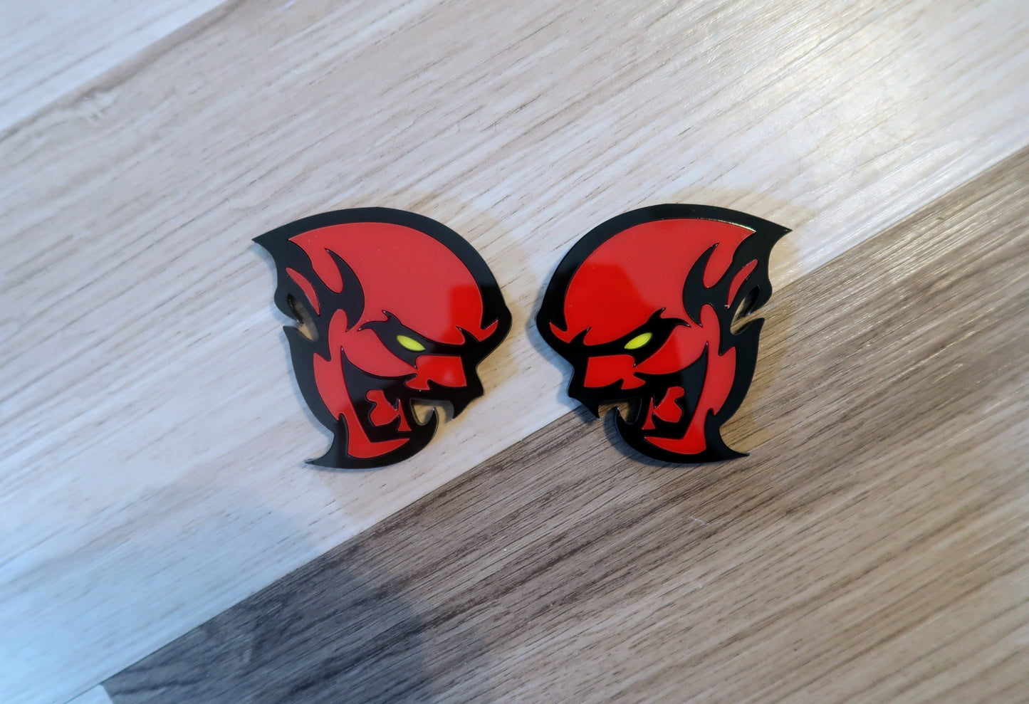 Vampire fender badges. Includes 2.