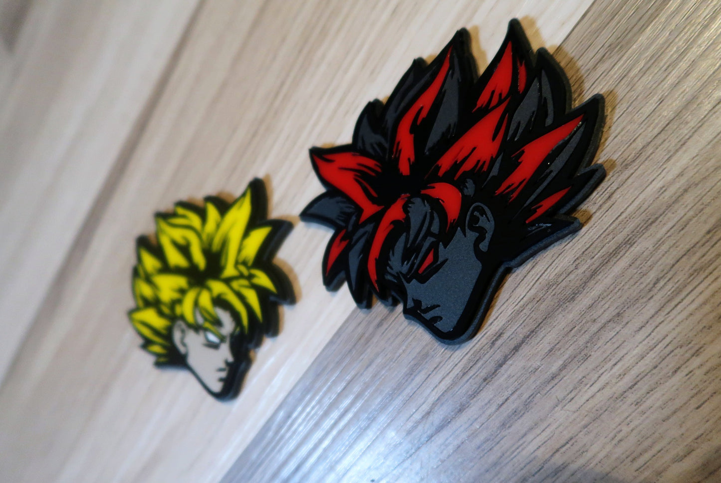 SS Goku badges type 2. Includes 2