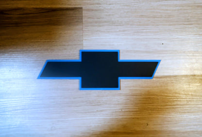 Bowtie. Includes 1