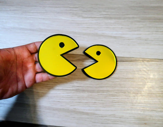 Pacman badges. Includes 2