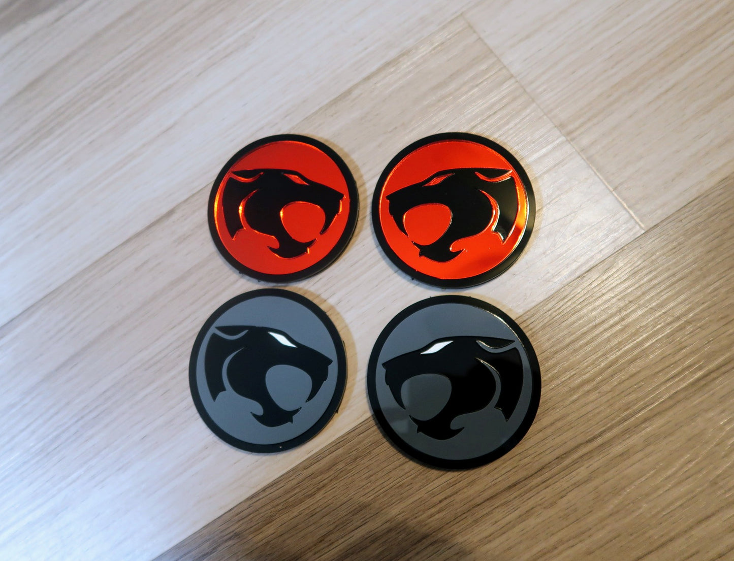 Inspired Thundercat fender badges. Includes 2.